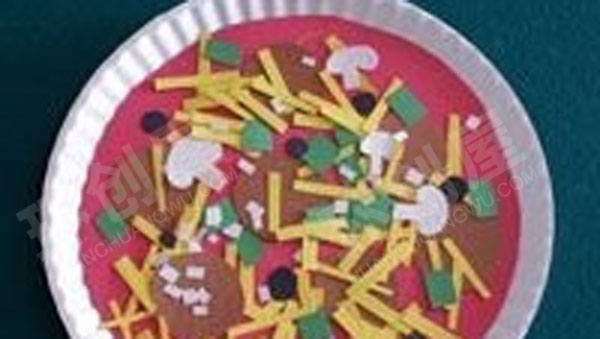 幼儿园角色游戏好吃的食物披萨店环创图片