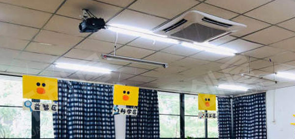 幼儿园布朗熊莎莉鸡主题吊饰环创图片
