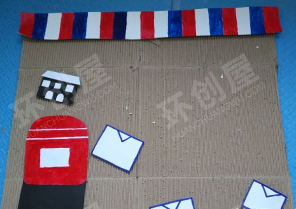 幼儿园废物利用墙面布置英伦风环创图片