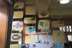 幼儿园美工区创意吊饰环创图片