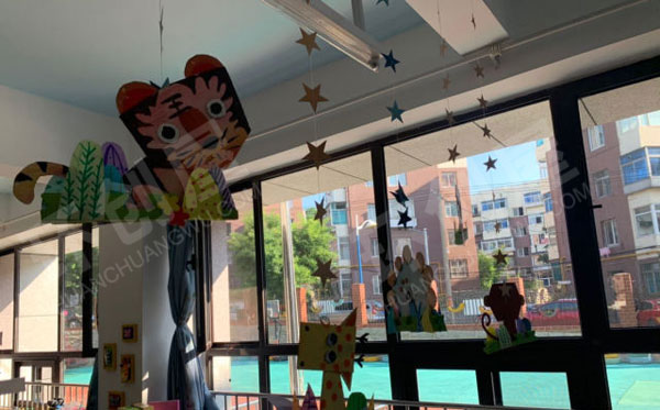 幼儿园手工自制卡通动物吊挂饰环创图片
