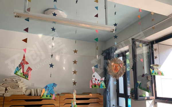 幼儿园手工自制卡通动物吊挂饰环创图片
