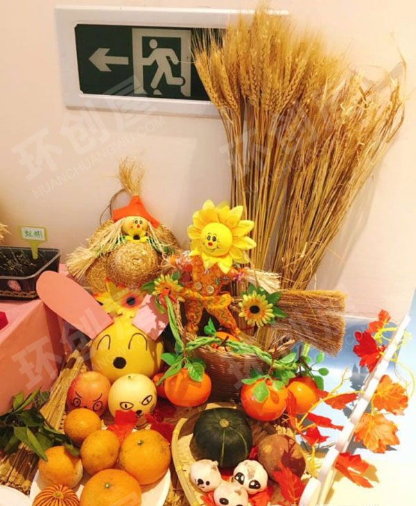 幼儿园自然角绿色装饰作品展示图片