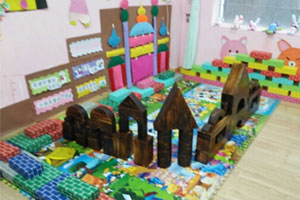 幼儿园建构区我是小小建筑师环创图片