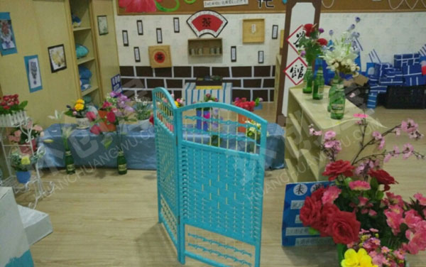 幼儿园角色游戏叮叮花店屋环创图片