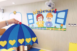 幼儿园墙面布置卡通动物环创图片5张