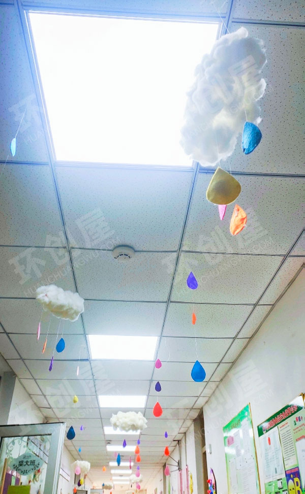 幼儿园云朵彩虹雨滴挂饰环创图片