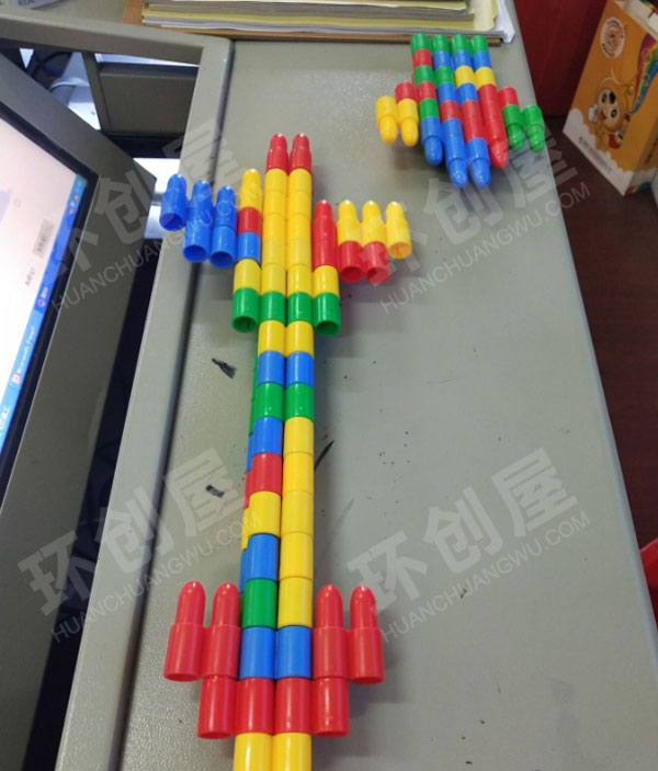 幼儿园建构区各种建构材料搭建环创图片