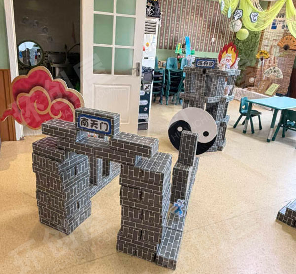 幼儿园建构区废物利用西游记主题环创图片