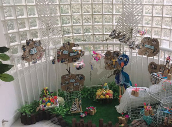 幼儿园走廊转角废物利用手工各风格环创图片